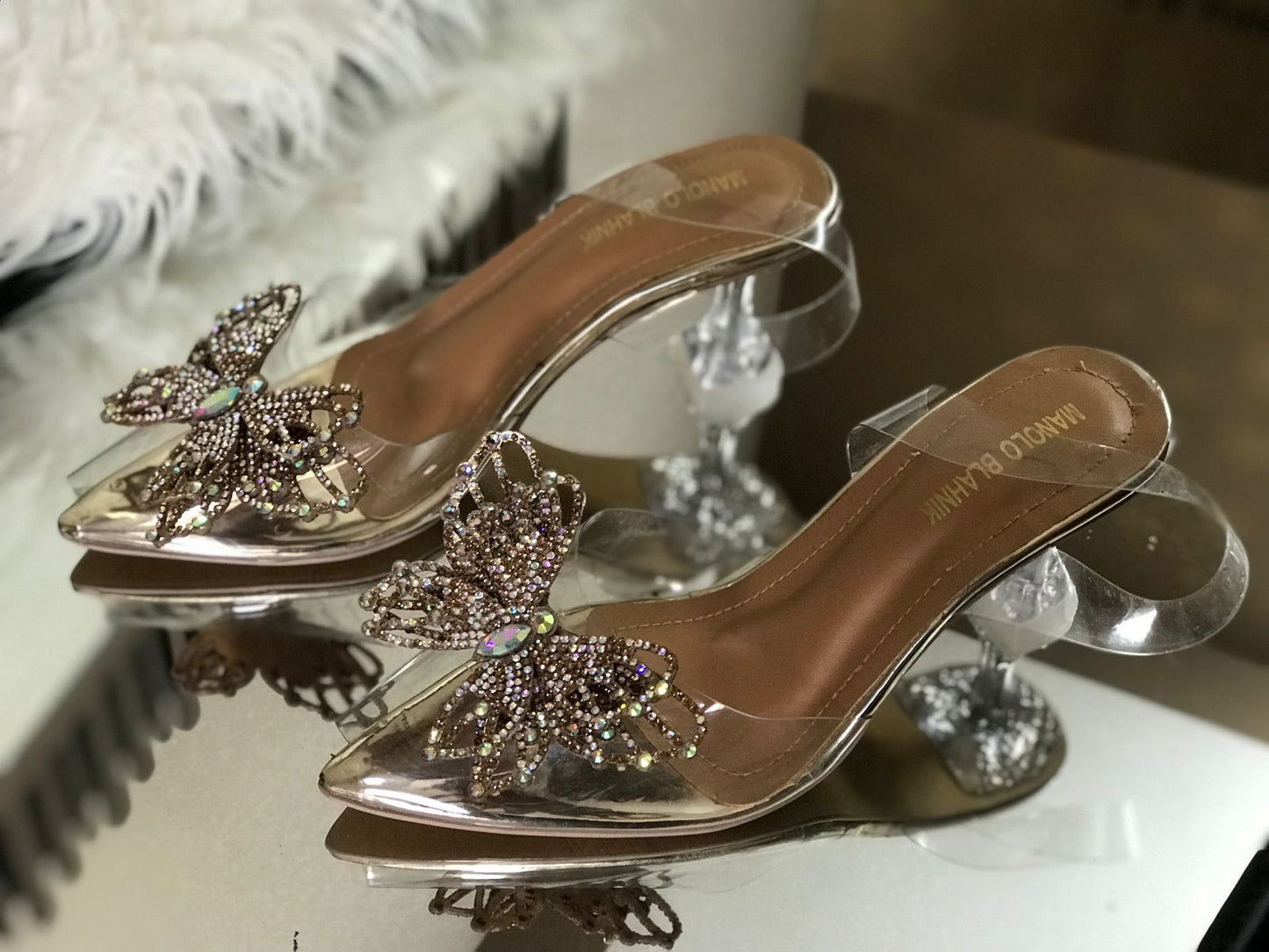 Manolo butterfly broche heels - Comfy
