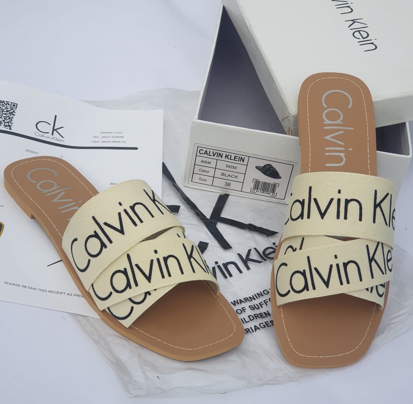 Calvin klien slippers - Comfy