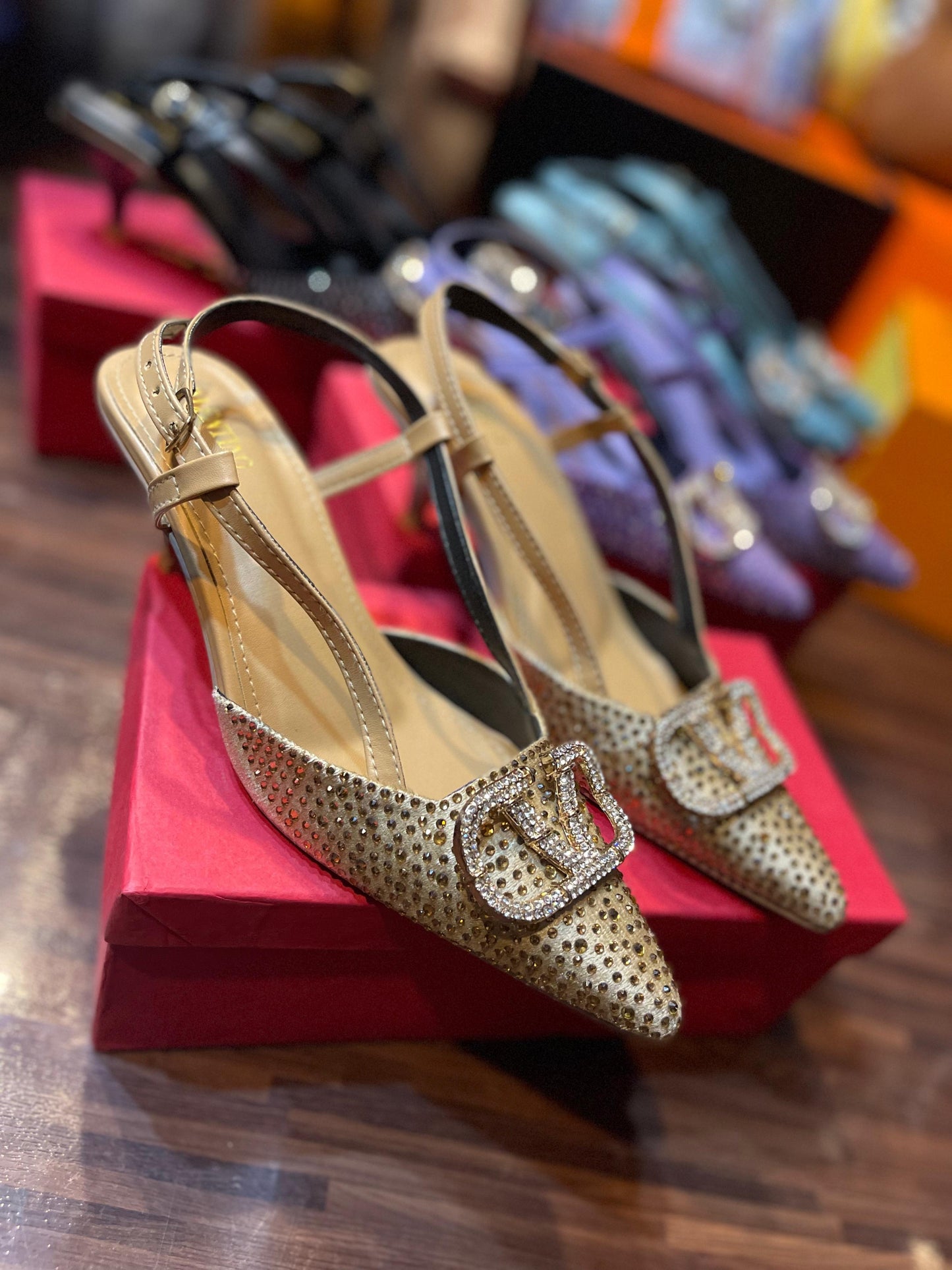 V fancy shine heels - Comfy