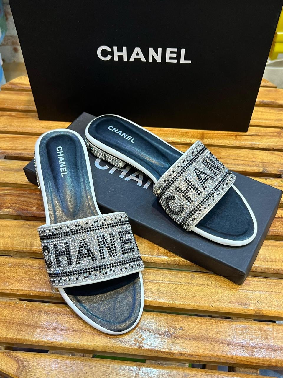 Chanel shine flats