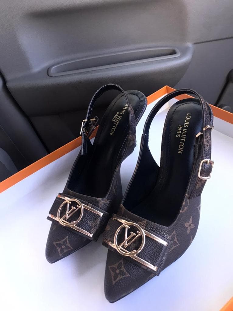 LV plain heels