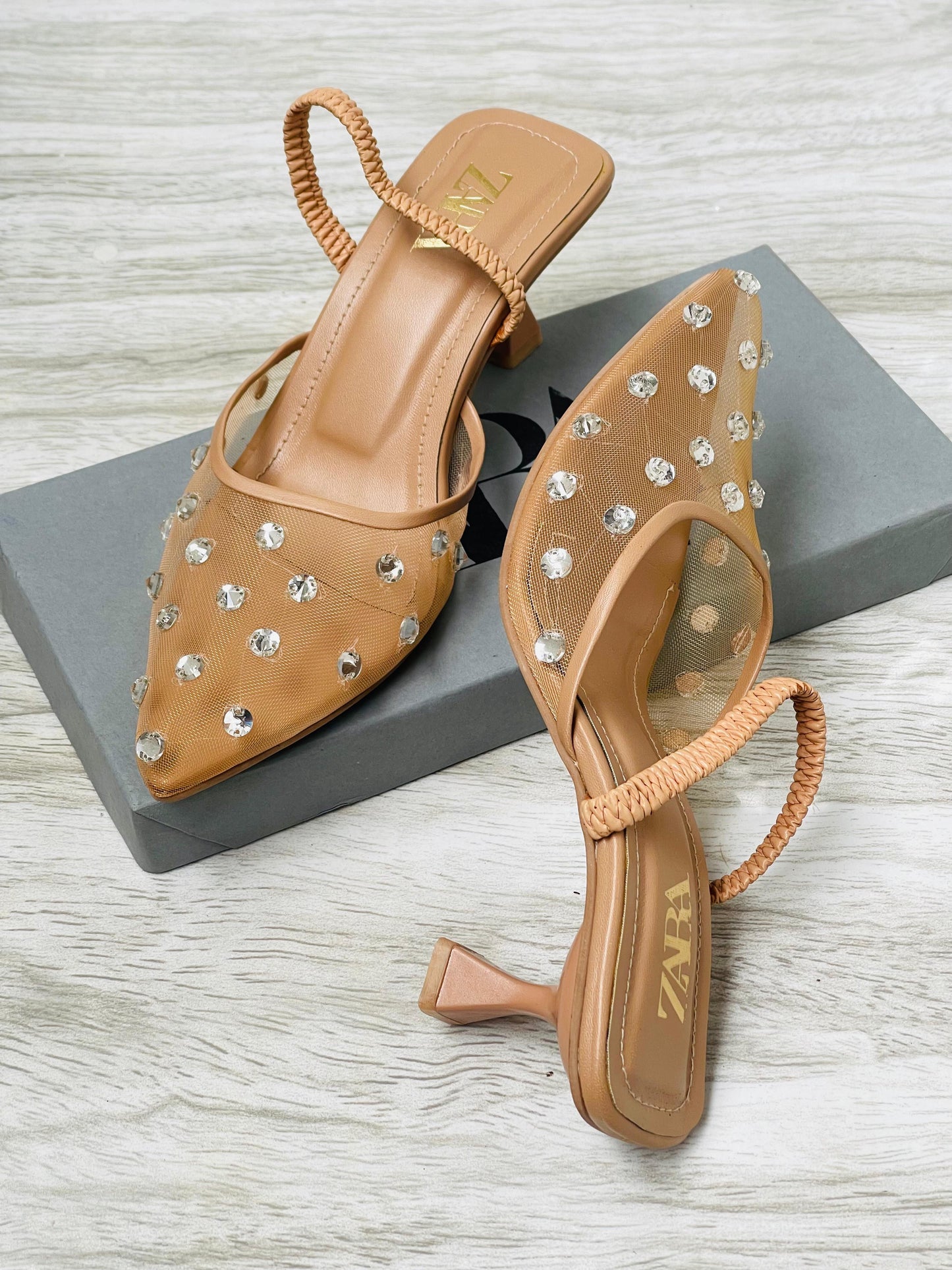 Premium net heels