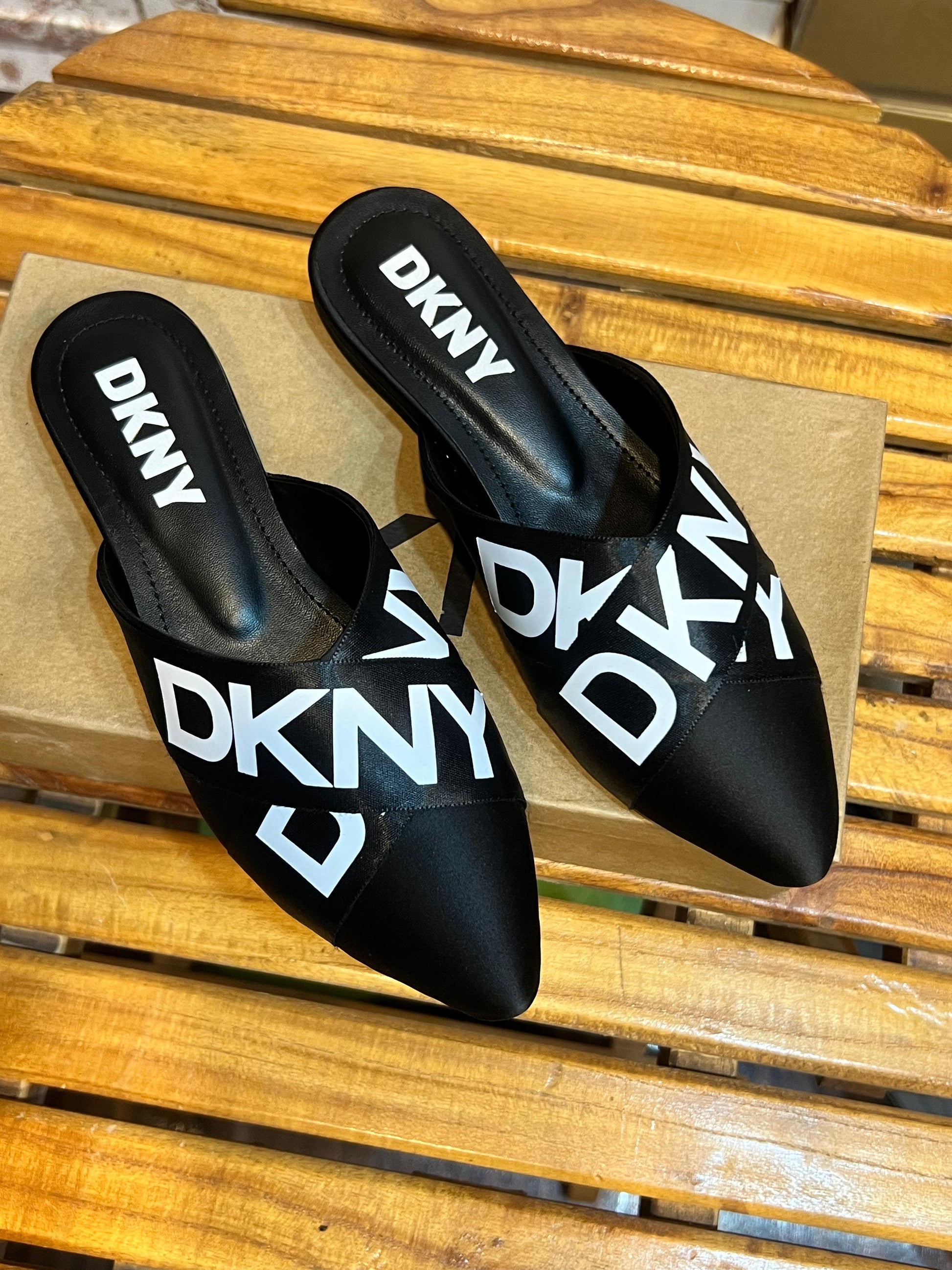 DKNY mules - Comfy