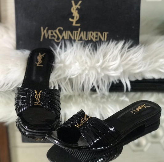Saint laurent closed toe flats