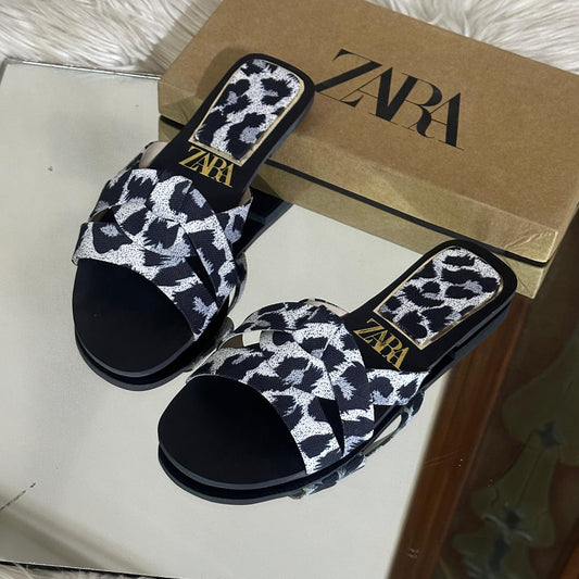 Cheetah strap flats - Comfy