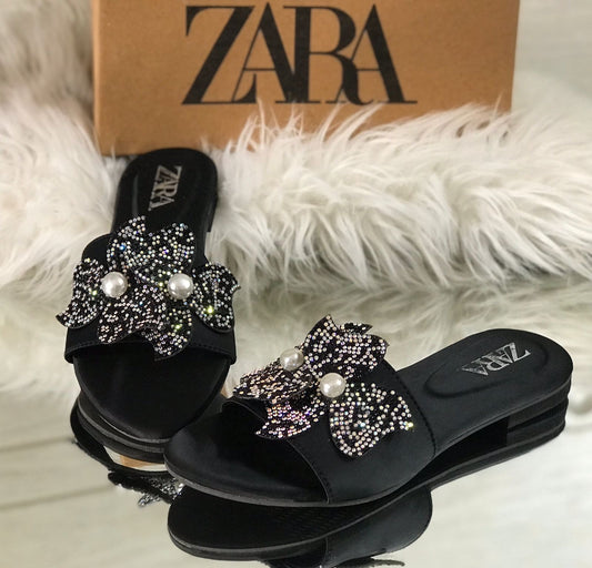 Mach flower flat