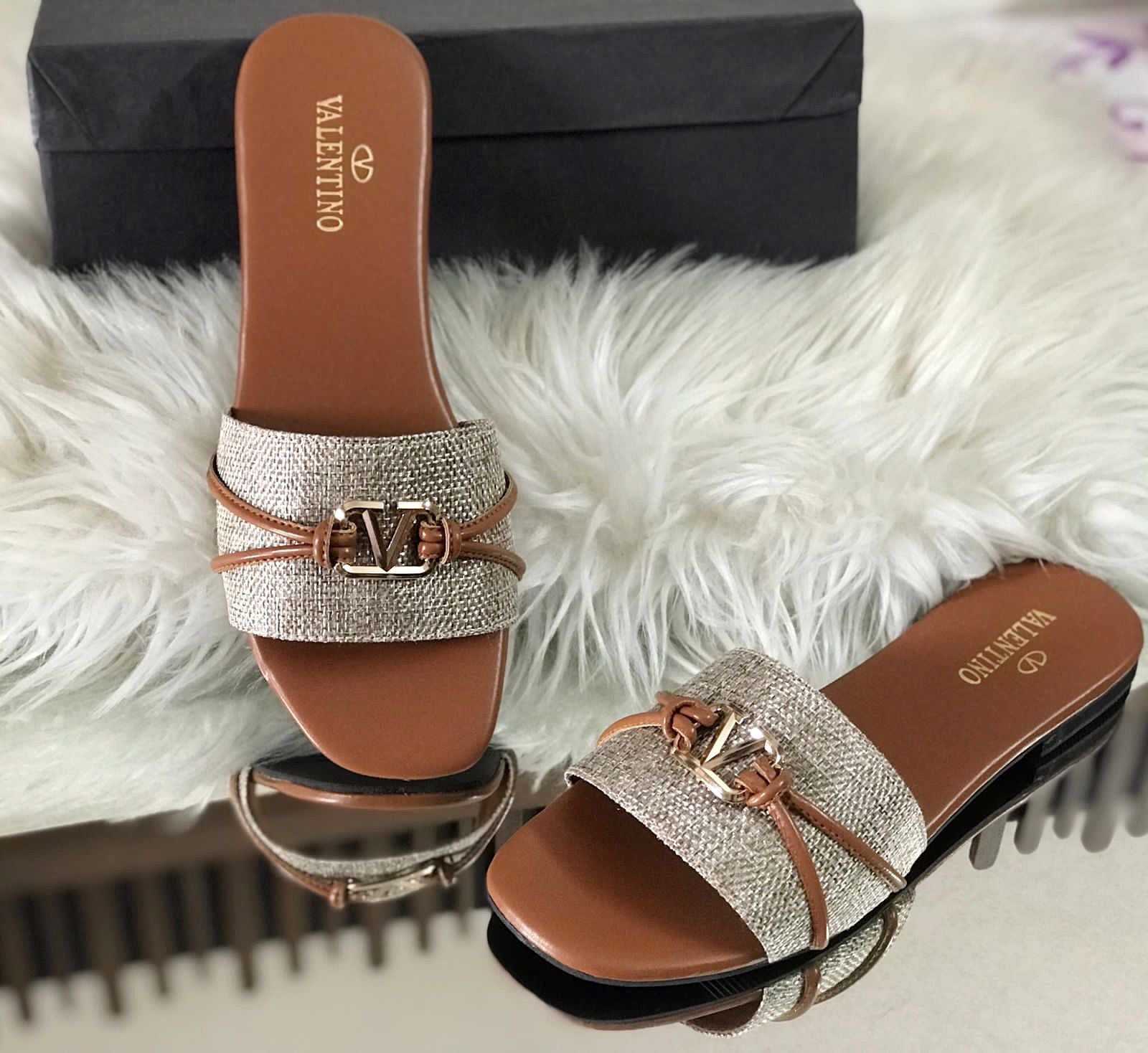 Valentino slippers - Comfy