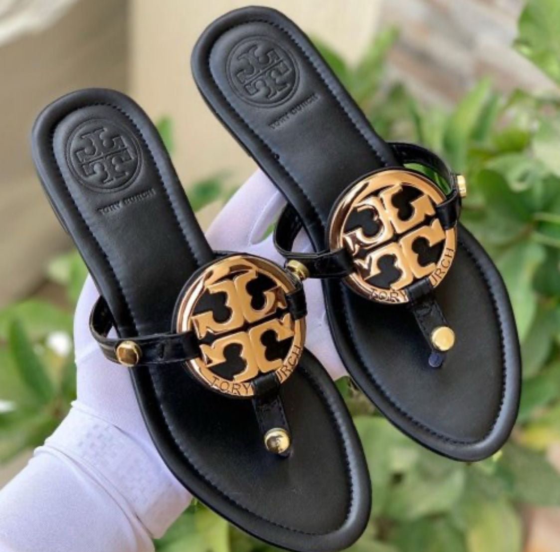 Tory Slippers - Comfy