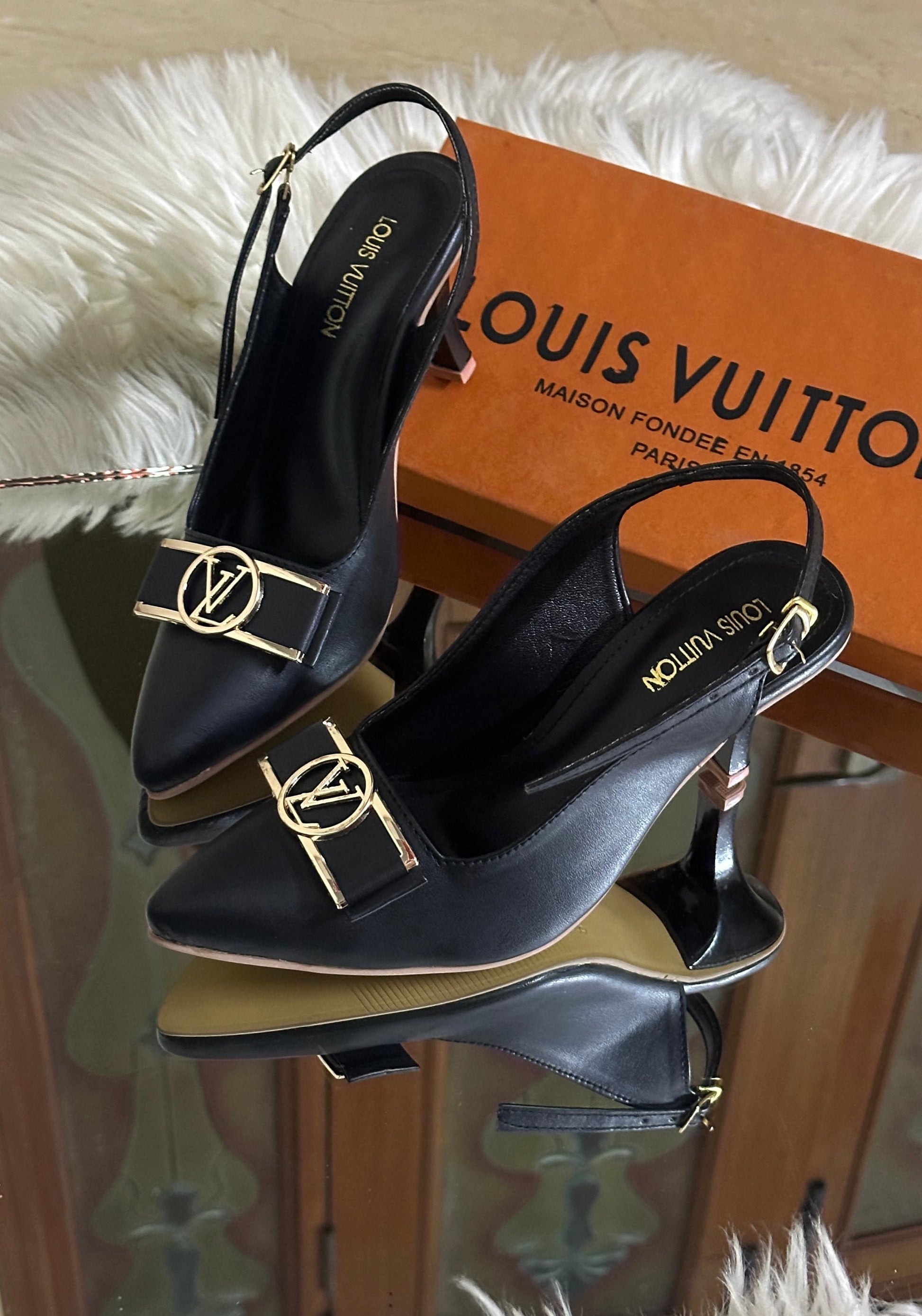 LV plain heels - Comfy