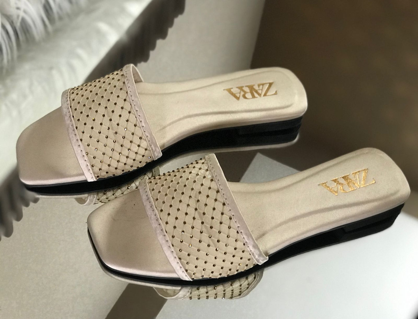 Net stone flats
